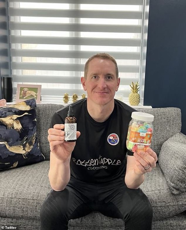 Ex-Liverpool, Wigan and Sheffield Wednesday goalkeeper Chris Kirkland pictured promoting CBD Gummies and CBD Oil