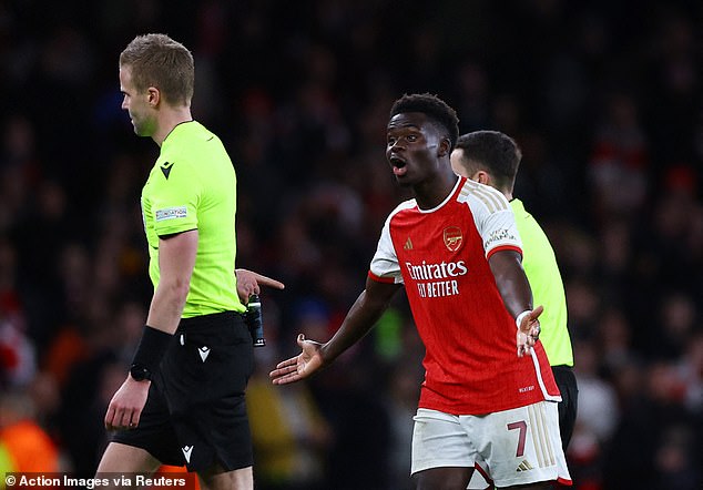 Saka was outraged by the referees decision not to award the penalty in stoppage time of Arsenal's 2-2 draw with Bayern Munich