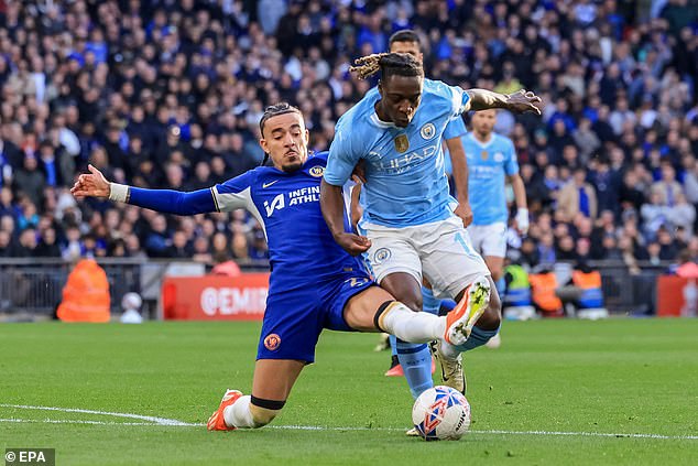 City substitute Jeremy Doku caused problems for the Chelsea defenders late on