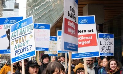 AGO workers reach tentative agreement ending month long strike: union - Toronto