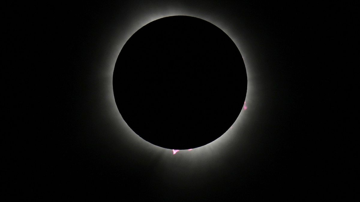 North Americans elated by total solar eclipse