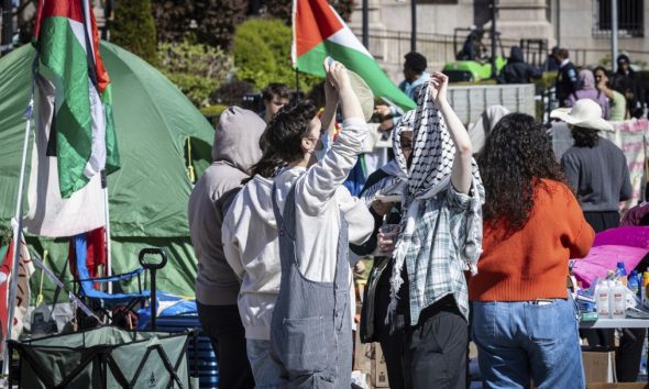 Pro-Palestinian protests sweep US college campuses after arrests