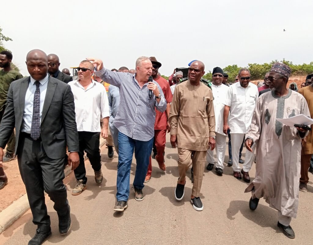 You are currently viewing Projects: Wike lauds FCT residents’ patience