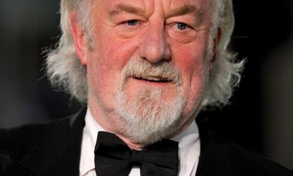 Bernard Hill, actor from ‘Titanic’ and ‘Lord of the Rings,’ dead at 79 - National