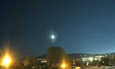 Meteor briefly lights up night sky across southern B.C.