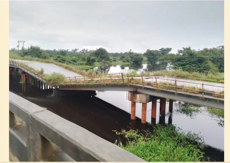 Delta: East West road bridge collapses, transporters seek alternative routes